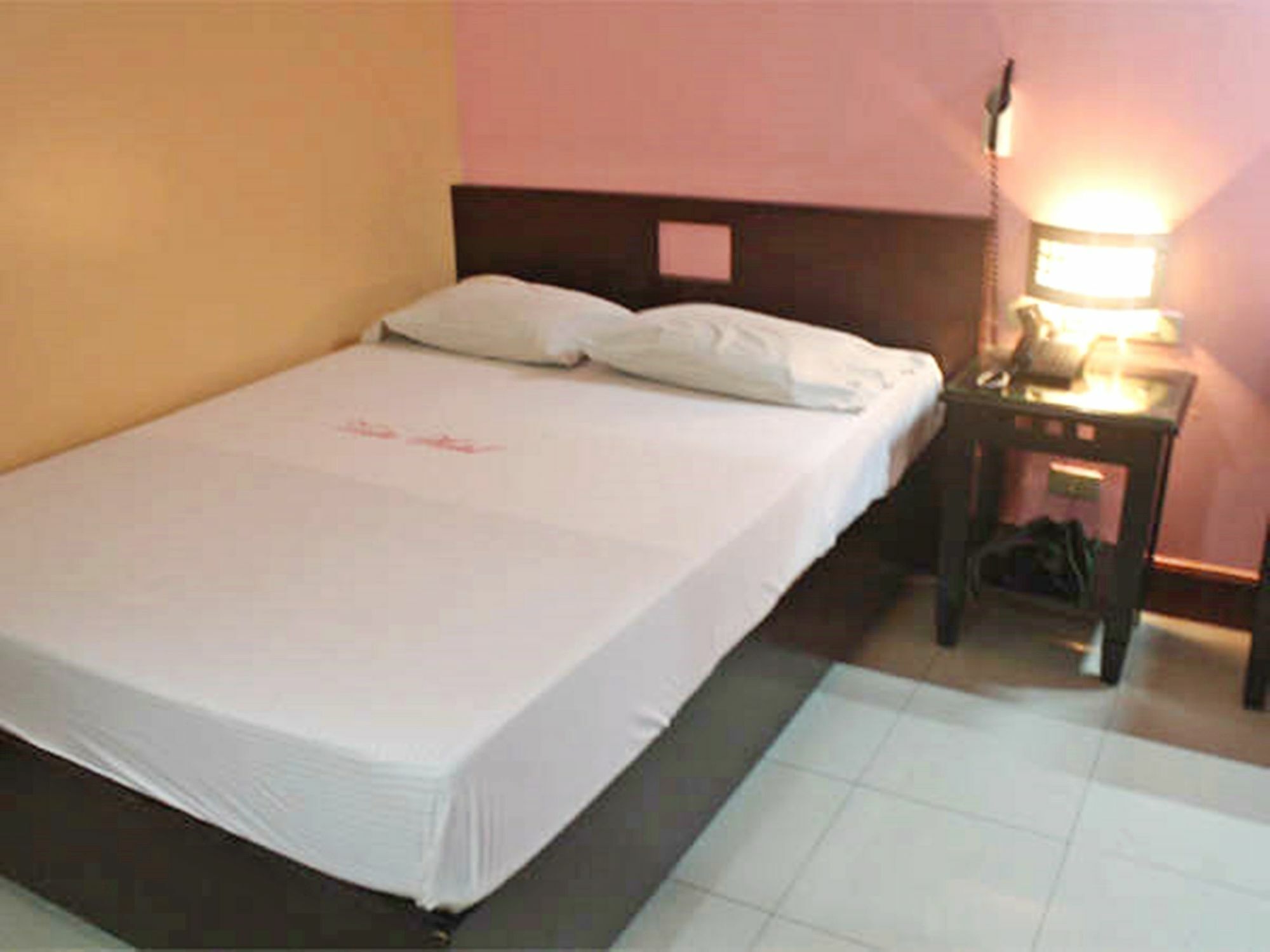 Vista Apartelle Makati City Kültér fotó